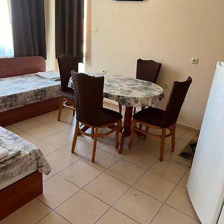 Milchevi Guesthouse Sozopol Exterior foto