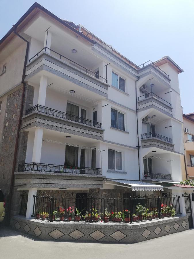 Milchevi Guesthouse Sozopol Exterior foto