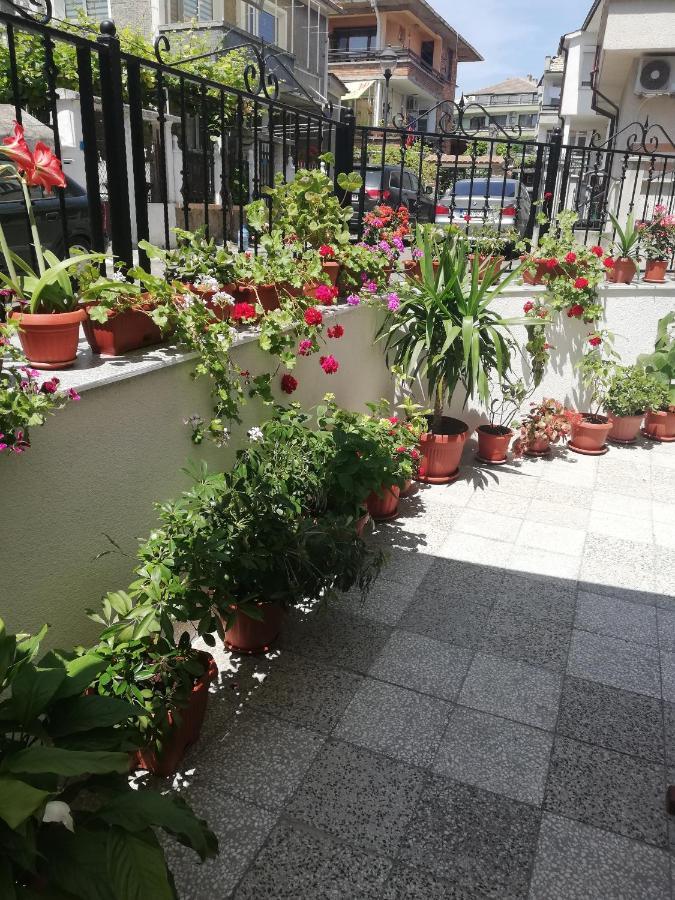 Milchevi Guesthouse Sozopol Exterior foto
